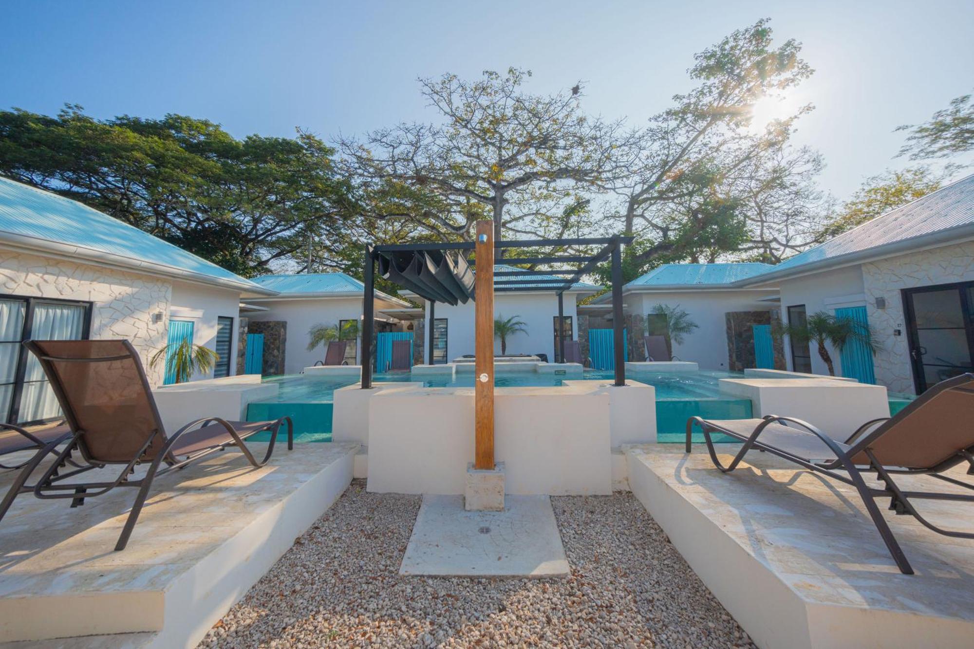 Villas Vr Beachwalk Avellanas Плайя-Авельяна Экстерьер фото